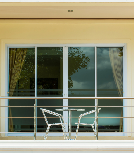 balcony
