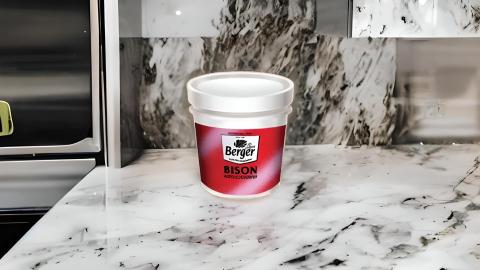 Bison_Distemper_canshot